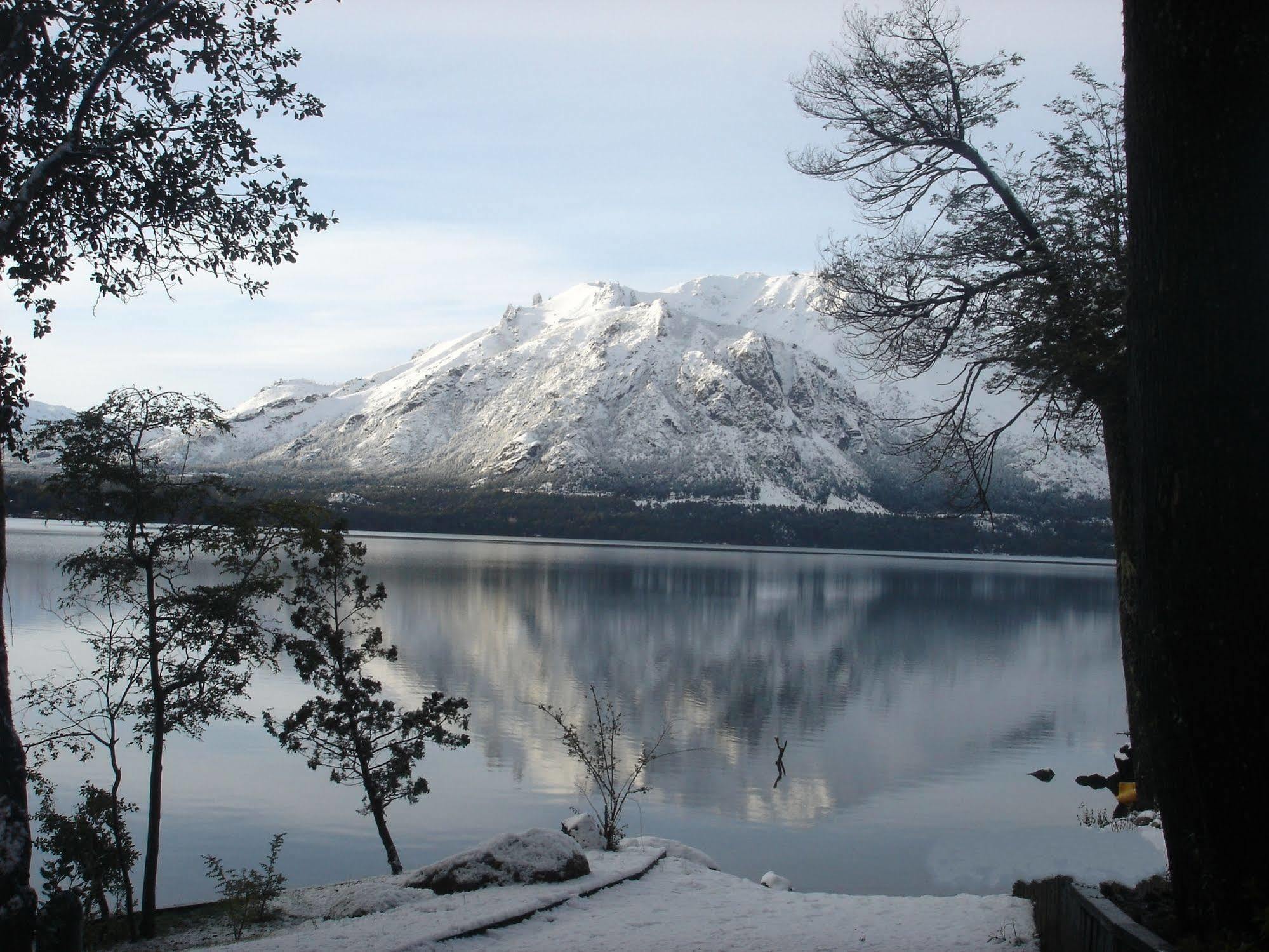 Refugio Del Lago Сан-Карлос-де-Барилоче Экстерьер фото